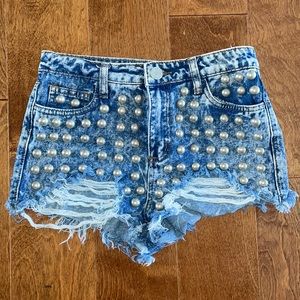 Stud denim shorts